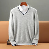 Farbe: Grau