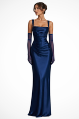 Farbe: Marineblau
