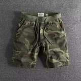 Farbe: Militärgrün