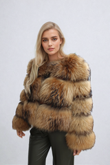 Farbe: Braun