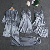 Farbe: Grau