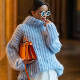 Farbe: Hellblau