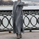 Farbe: Grau