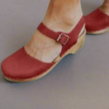 Farbe: Rot