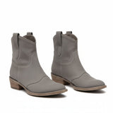 Farbe: Grau