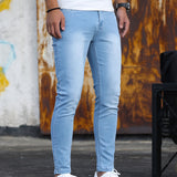 Farbe: Hellblau