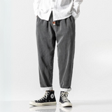 Farbe: Grau