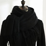 Farbe: Schwarz