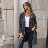 Farbe: Grau