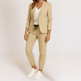Farbe: Beige