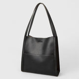 Farbe: Schwarz