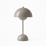 Farbe: Grau