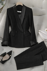 Farbe: Schwarz