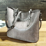 Farbe: Grau