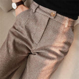 Farbe: Braun