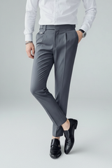 Farbe: Grau