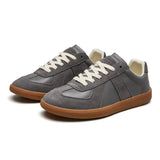 Farbe: Grau