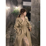 Farbe: Khaki