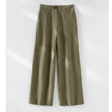Farbe: Olivgrüne Hose