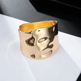 Metallfarbe: Gold