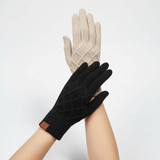 Farben: Schwarz + Khaki