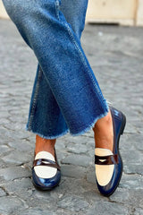 Farbe: Marineblau