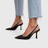 Farbe: Schwarzes Leder