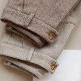 Farbe: Braun