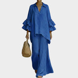FARBE: BLAU