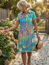 Farbe: Grün mit Blumenmuster