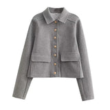 Farbe: Grau
