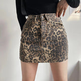 Farbe: Braun mit Leopard
