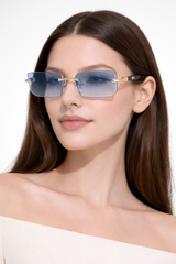 Farbe: Hellblau