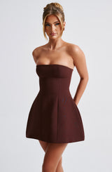 Farbe: Braun