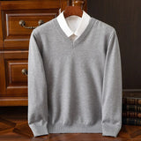 Farbe: Grau