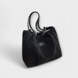 Farbe: Schwarz