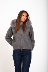 Farbe: Grau