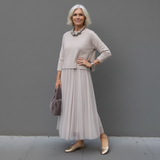 Farbe: Grau