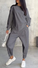 Farbe: Grau