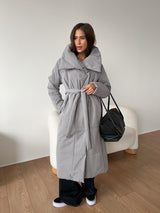 Farbe: Grau