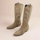 Farbe: Khaki