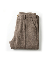 Farbe: Braun