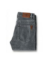 Farbe: Grau